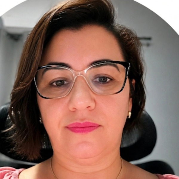 Foto de perfil de Regiane Soares